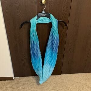 Gradient blue xfinity scarf